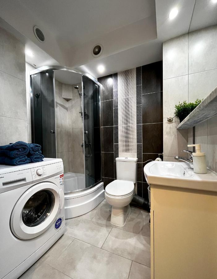 Charmig Apartment Красков Екстериор снимка